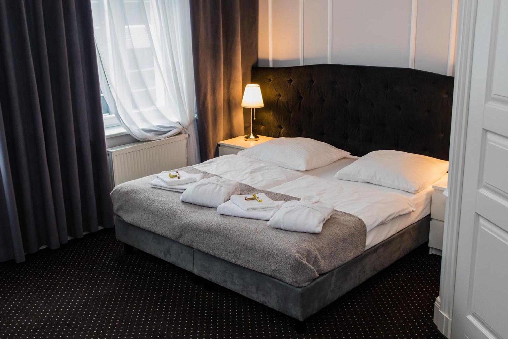 Aparthotel Platinum Apartamenty Inowroclaw Exterior photo